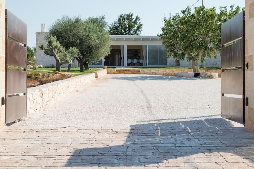 Tenuta Traghetto Ostuni Eksteriør billede