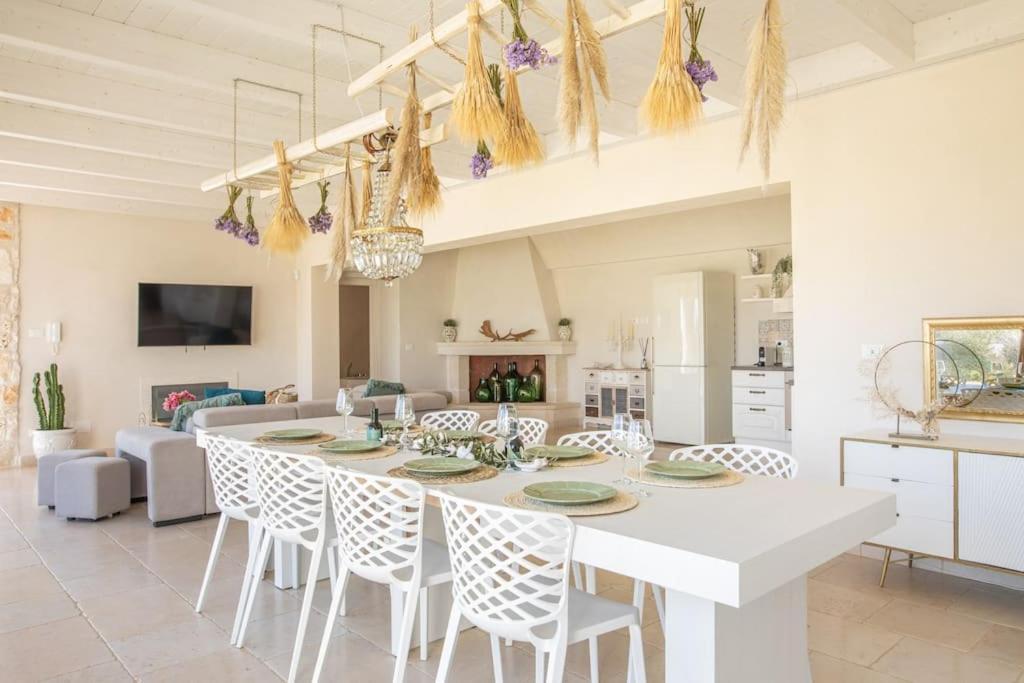 Tenuta Traghetto Ostuni Eksteriør billede